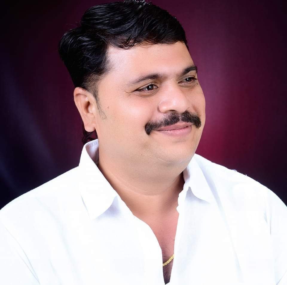 Staff Image